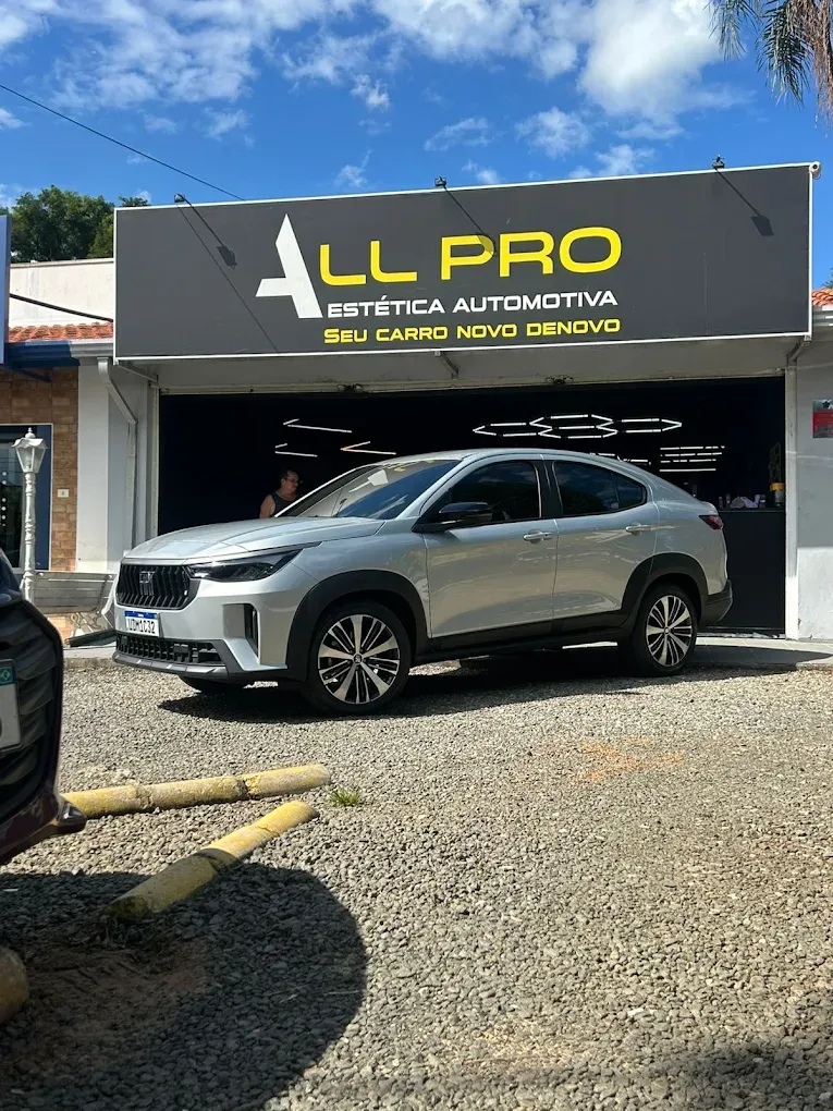 Toyota Corolla Cross polido pela ALL PRO Estética Automotiva em Campinas